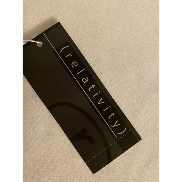 Tank With Built in Bra Size L NWT - Picture 5 of 8